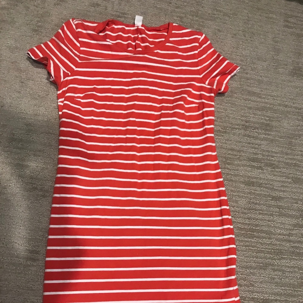 Red and white strip tshirt dress